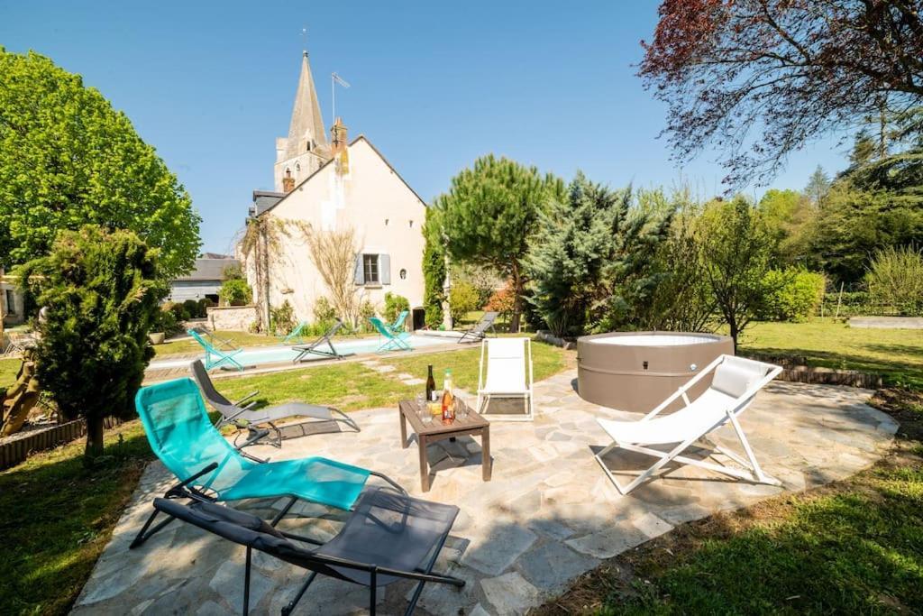 Le Clos Du Tilleul Fabuleuse Propriete 15 A 30 Pers Piscine Au Coeur D'Un Charmant Village Thilouze Eksteriør billede