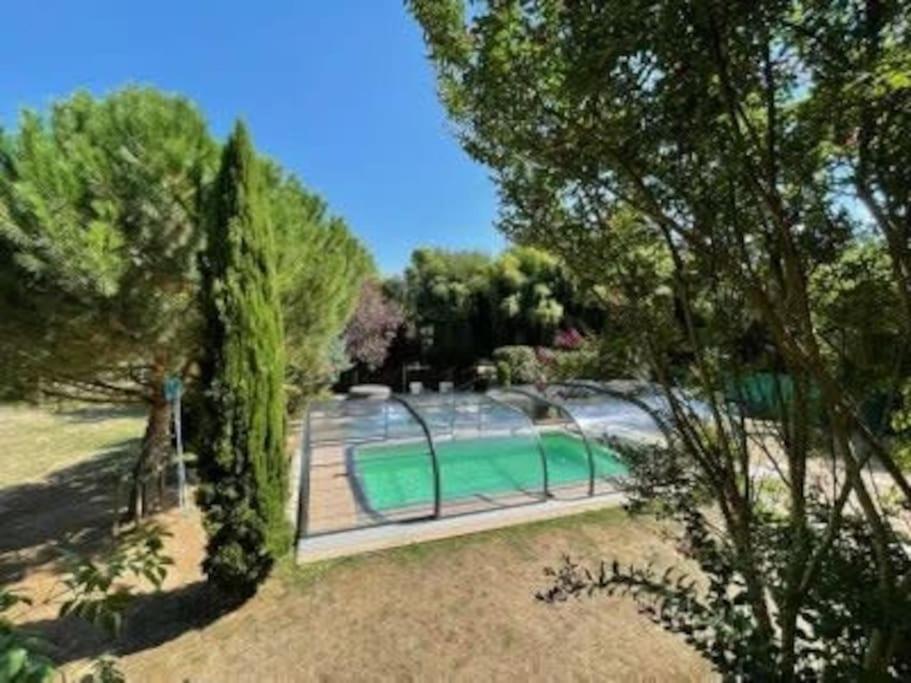 Le Clos Du Tilleul Fabuleuse Propriete 15 A 30 Pers Piscine Au Coeur D'Un Charmant Village Thilouze Eksteriør billede